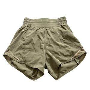 Lululemon Hotty Hot‎ Short *High-Rise Long 4" Olive Green Womens Size 0 LW7AYXT